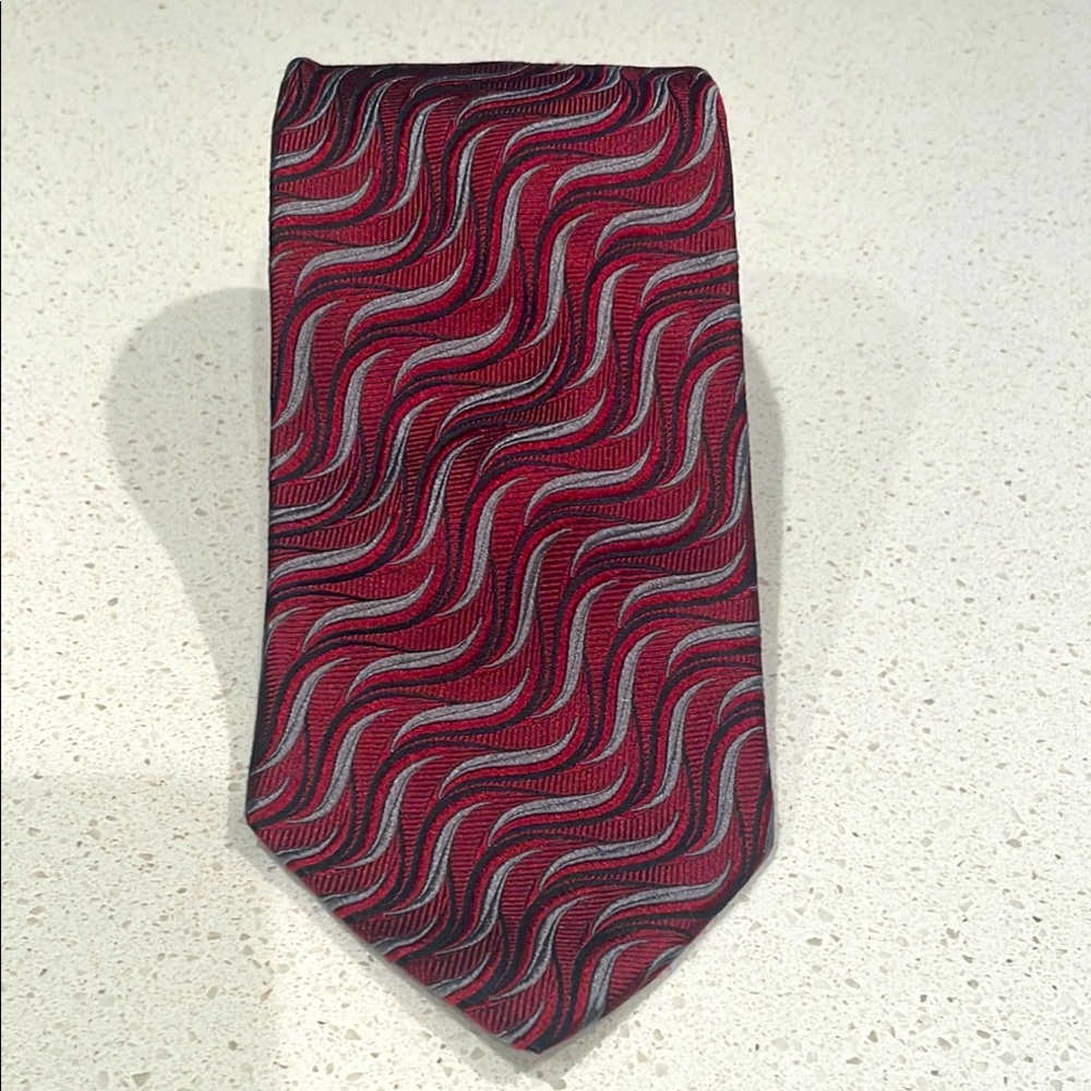 Chiavari - Elegant Burgundy and Silver Tie